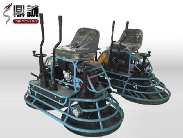 點(diǎn)擊查看詳細(xì)信息<br>標(biāo)題：雙盤駕駛式抹光機(jī) 閱讀次數(shù)：11682