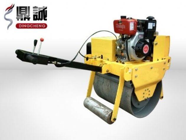 點(diǎn)擊查看詳細(xì)信息<br>標(biāo)題：重型手扶式單鋼輪壓路機(jī) 閱讀次數(shù)：12524